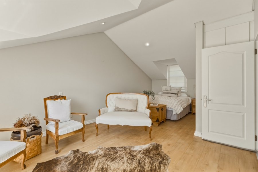 4 Bedroom Property for Sale in Erinvale Golf Estate Western Cape